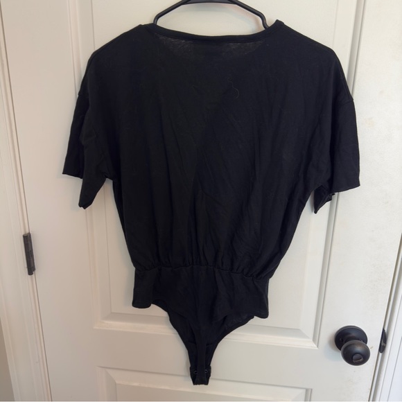 Universal Threads Bodysuit - Picture 4 of 4